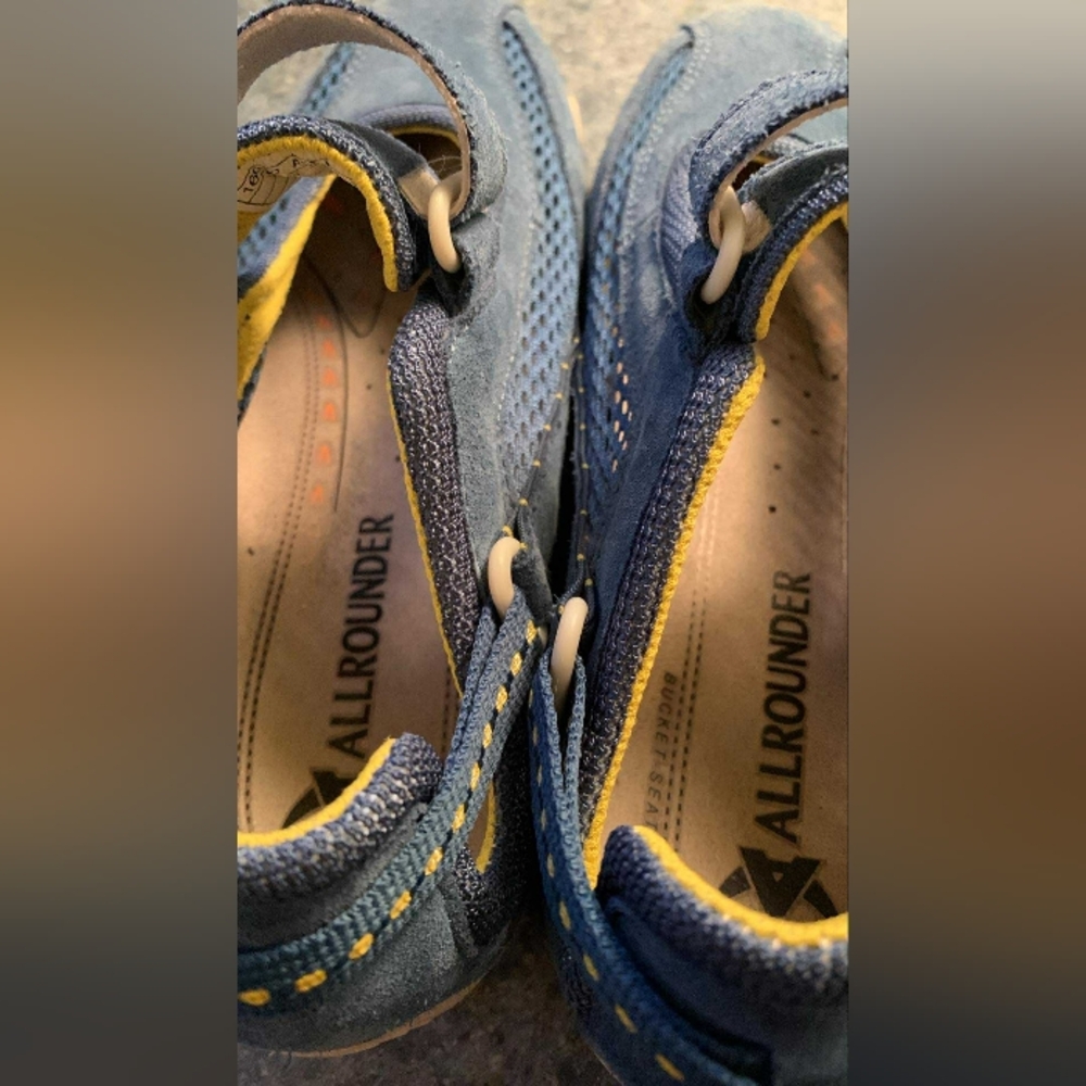 Allrounder Blue Outdoor Shoes Size 8. - Picture 10 of 12